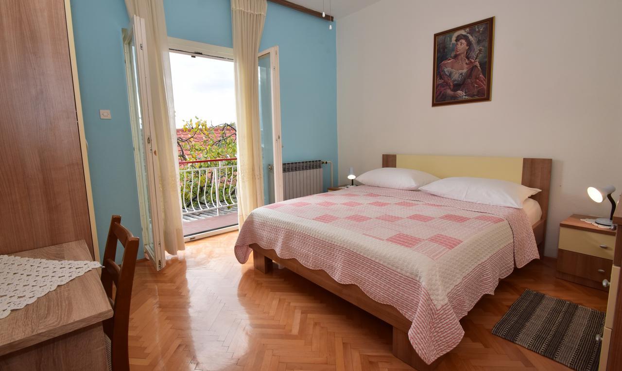 Apartments Mira Starigrad Paklenica Cameră foto
